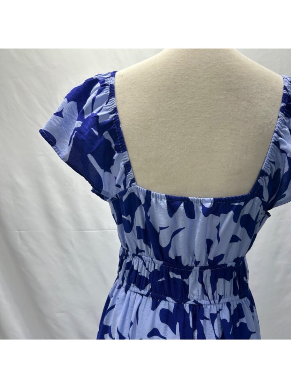 Nine West Blue & White Floral Ruffle Sleeve Maxi Dress With Tie Front Detail Ela - Picture 5 of 16